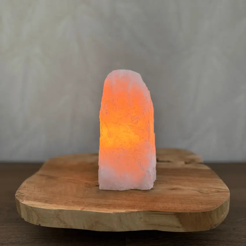 Ruwe Rozekwarts lamp