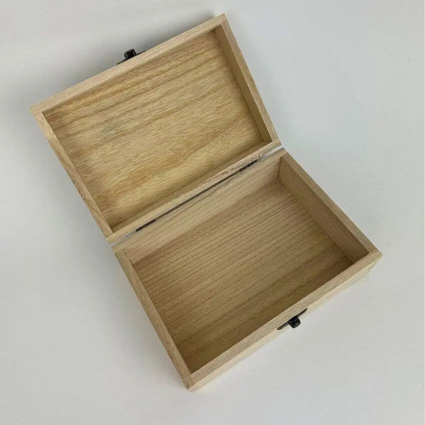 Bewaarkistje ansichtkaarten hout